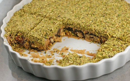 رنگینک بوشهری و قیمت انواع فرآورده های خرمایی